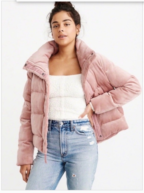 Abercrombie & Fitch Jackets & Blazers - Abercrombie & Fitch Velvet Puffer Jacket Blush Rose Pink Women’s Medium